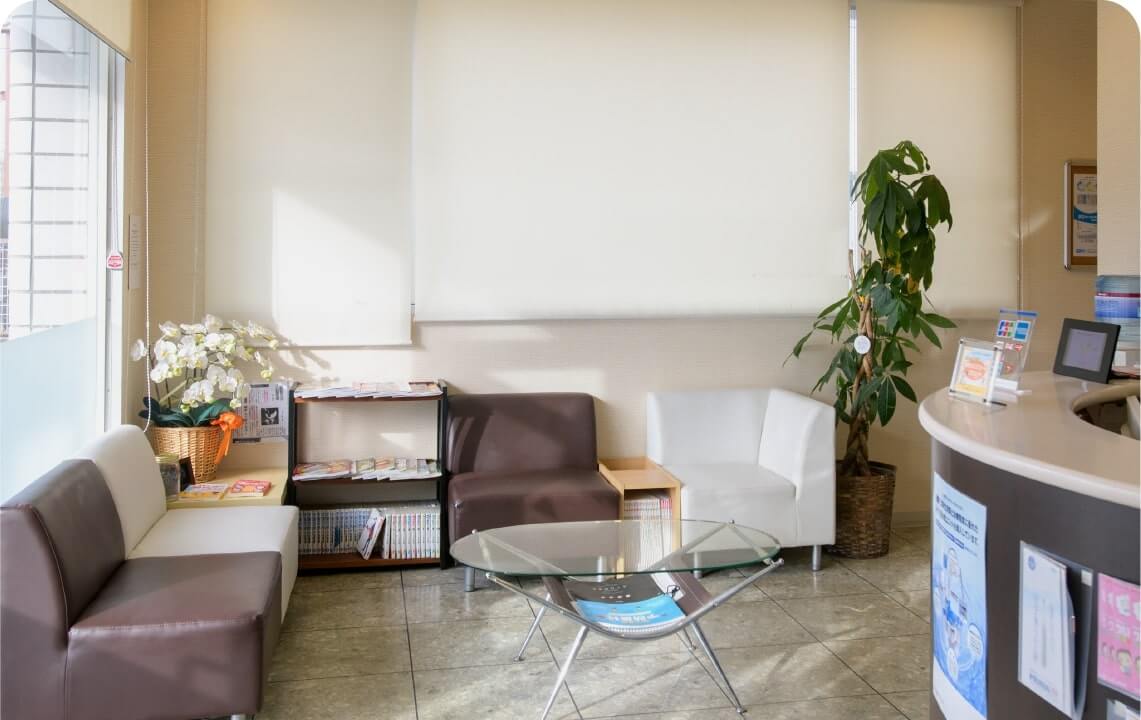 ゆったりとくつろいでいただける待合室